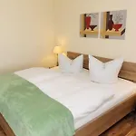 Luckai & Restaurant Inhaber Dennis Burmann 3*