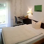 Ξενοδοχείο Luckai & Restaurant Inhaber Dennis Burmann Freienohl