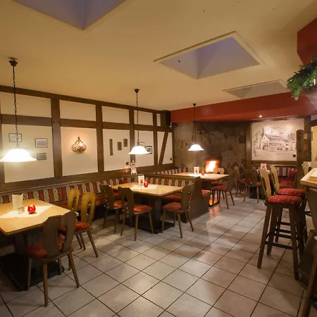 Luckai & Restaurant Inhaber Dennis Burmann 3* Freienohl