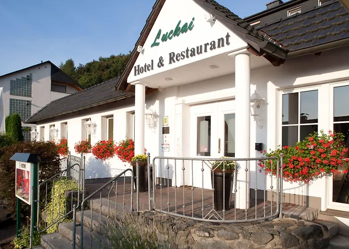 Luckai & Restaurant Inhaber Dennis Burmann Hotel
