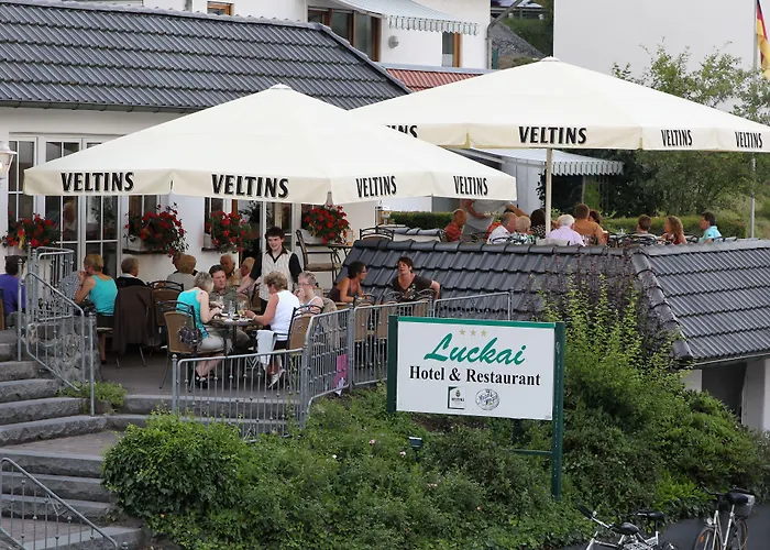 Luckai & Restaurant Inhaber Dennis Burmann 3* Freienohl