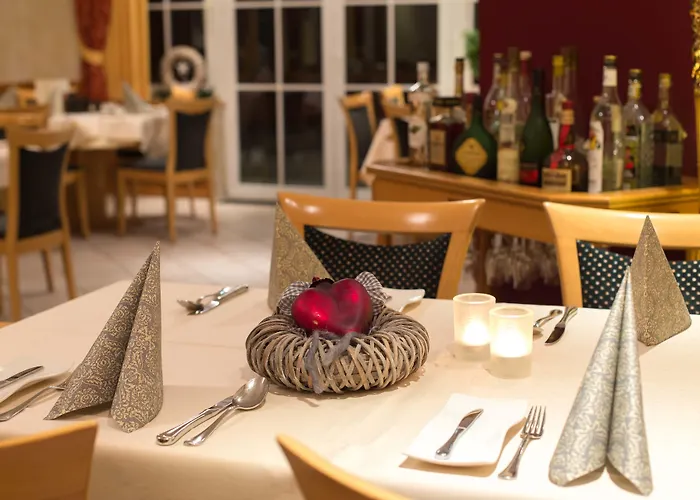 Luckai & Restaurant Inhaber Dennis Burmann Hotel