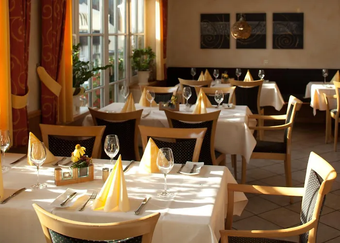 Hotel Luckai & Restaurant Inhaber Dennis Burmann 3*