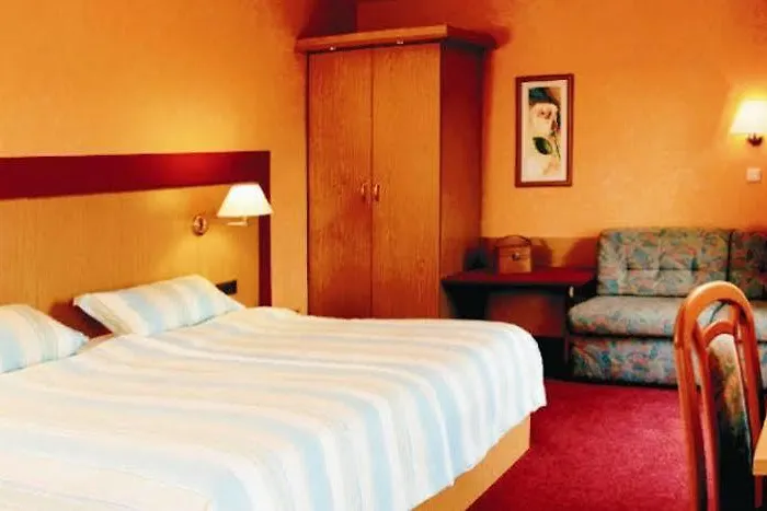 Luckai & Restaurant Inhaber Dennis Burmann Hotel 3*